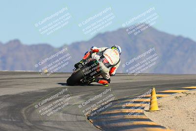 media/Oct-19-2024-CVMA (Sat) [[7df39c5a0d]]/Race 8- Formula 40 MW and LW/